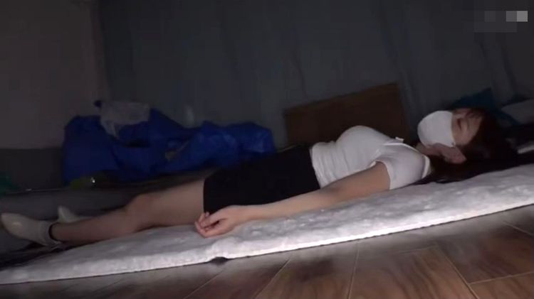 素人　媚薬　昏睡　痴漢