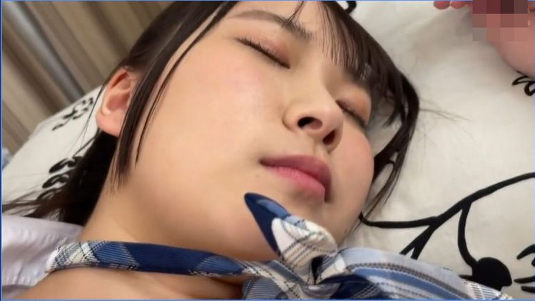 美少女JK　居眠り　レイプ　中出し