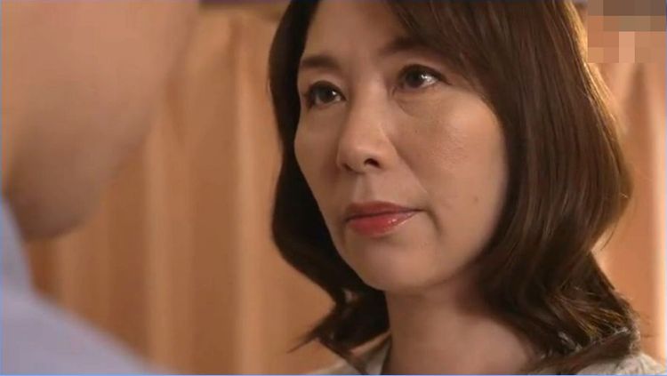 翔田千里 熟女　人妻　不倫　NTR　中出し