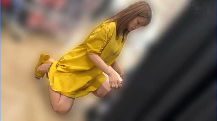 アパレル店員　イラマチオ　首絞め　レイプ　中出し