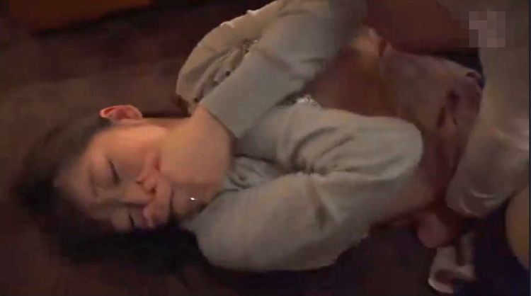 春風ひかる 人妻 NTR レイプ 羞恥 声我慢