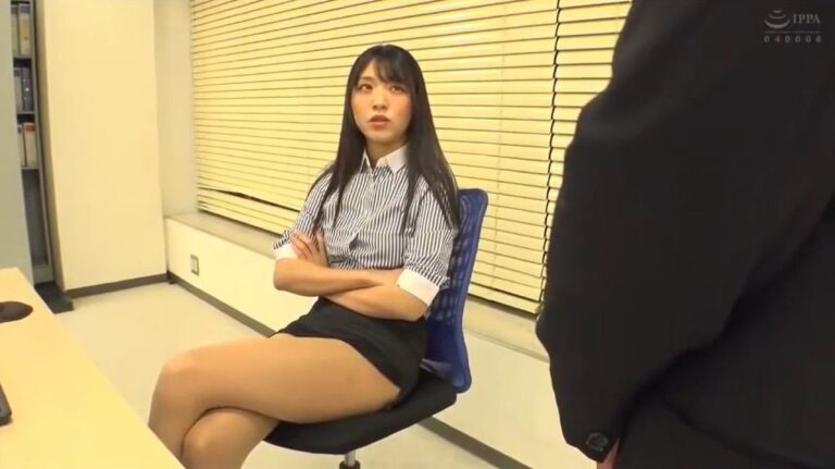 木下ひまり　パンストOL　女上司　誘惑　痴女　中出し